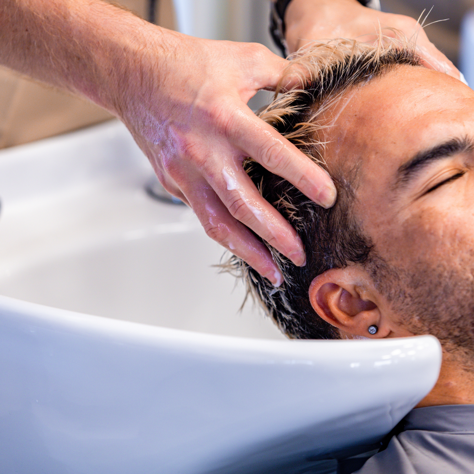 men hair wash